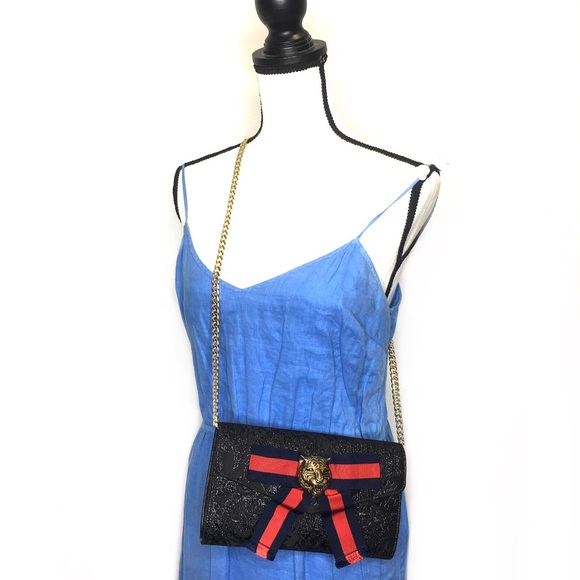 Authentic Gucci black clutch crossbody bag - Picture 2 of 15